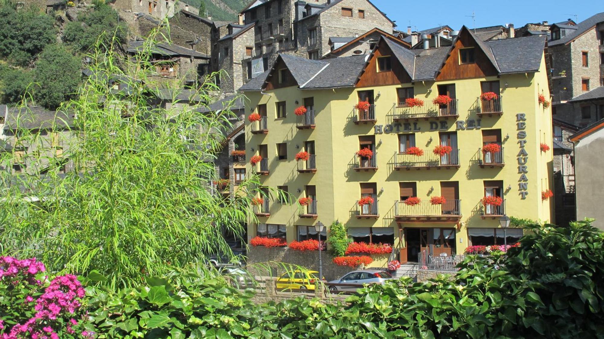 Hotel De Rei Llavorsí 외부 사진